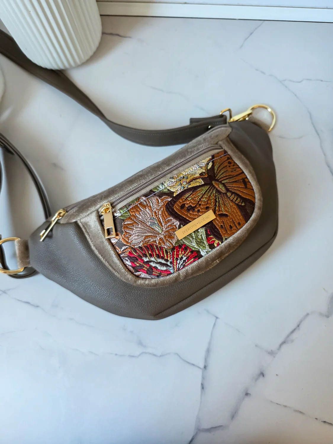 Nerka Pola Żakardowy Motylek